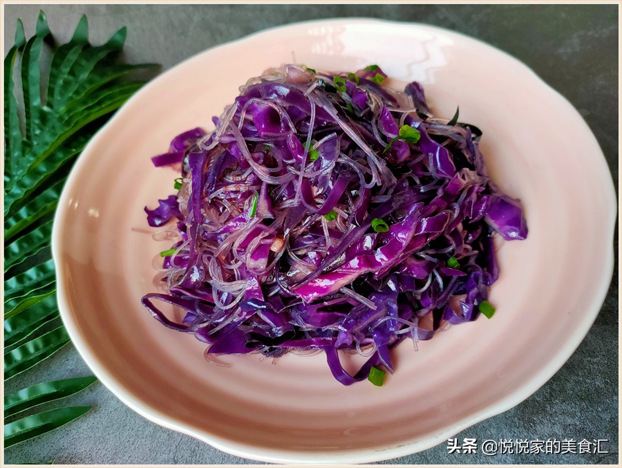 春季最适合吃6种“护眼”菜，富含维生素和花青素，常吃对眼睛好