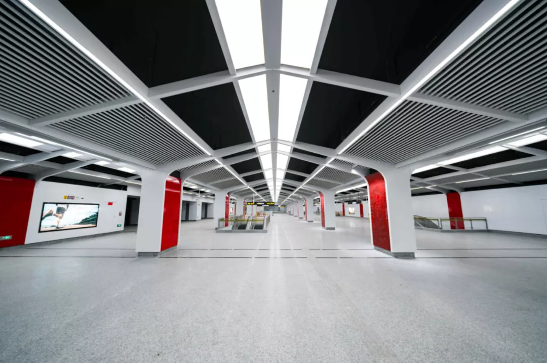 “最美车站”现身，2022上海网红打卡圣地，乘着地铁去旅行...