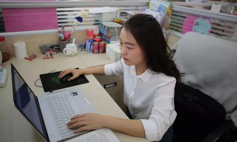 上海老师年薪25万，还有带薪寒暑假，若取消掉会发生什么情况