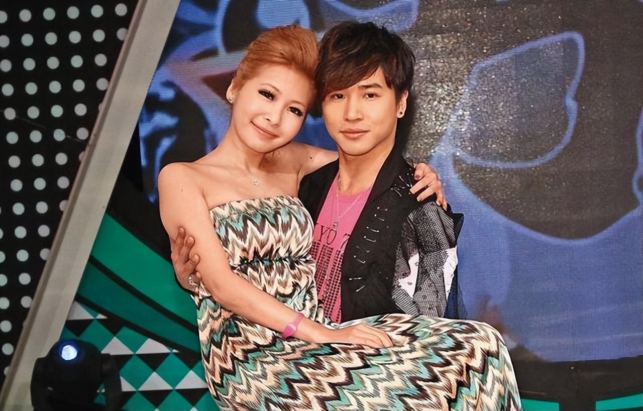 24小时10个瓜！豪门二胎、未婚先孕、疑隐婚生子…娱圈又多5个娃