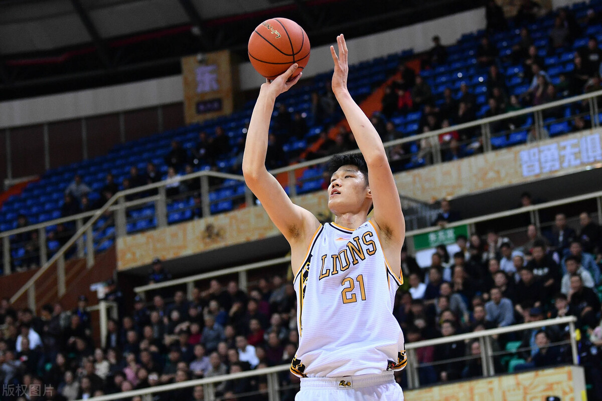 为什么cba全明星赛都是mvp(同样是常规赛MVP,把北区和南区获奖人数一对比，差别就体现出来了)