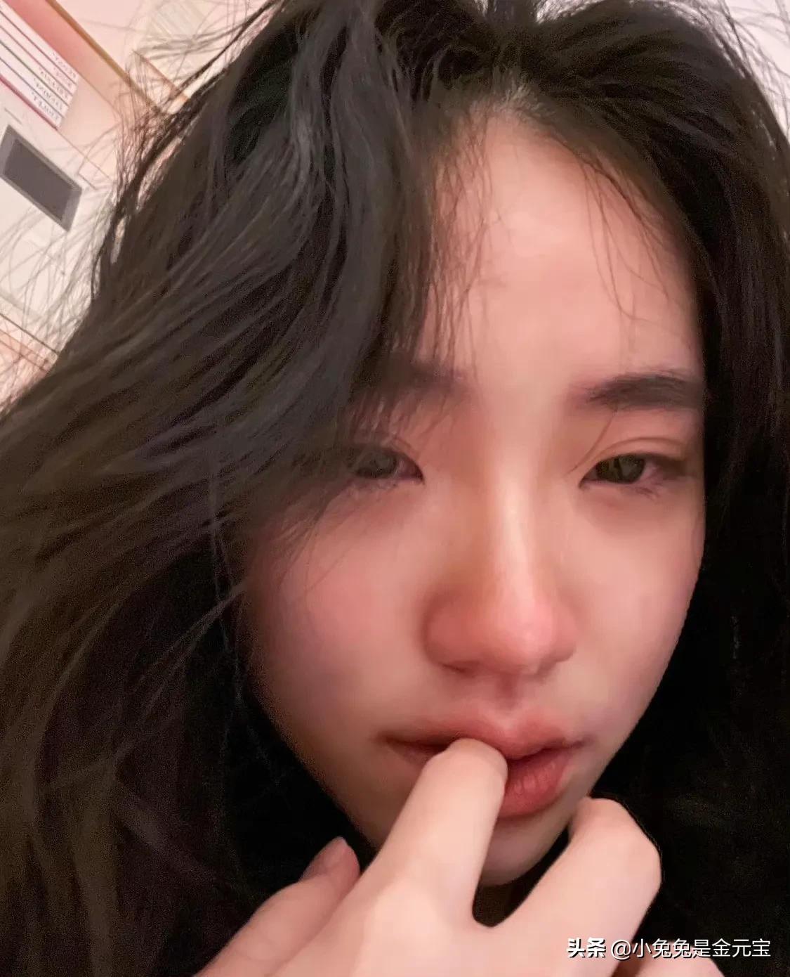 小S的二女儿Lily越来越美了