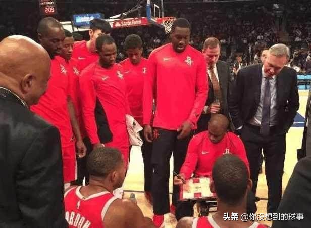 哪些nba教练不是球员出身(某些NBA球员不是教练却胜似教练，咋不直接当主教练呢)