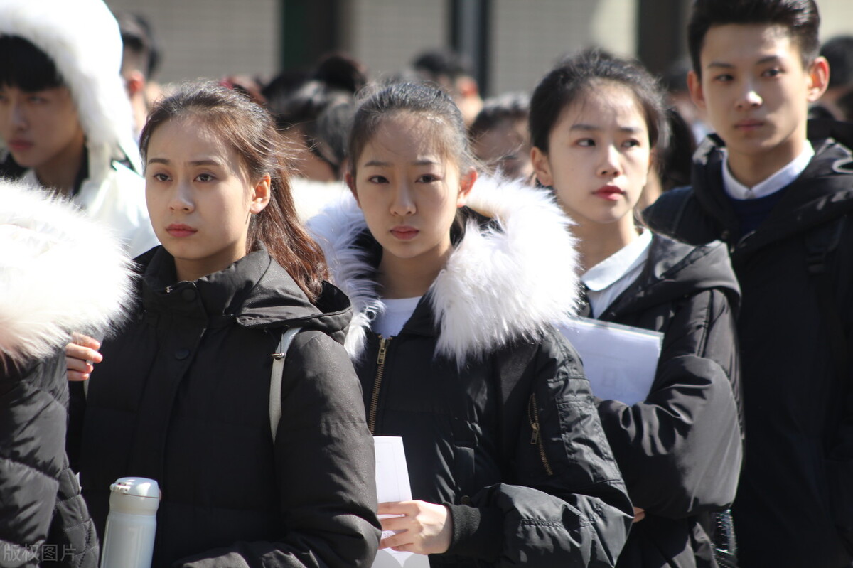 综合排名前30%的艺考生！适合报考哪些性价比高的美术一本院校？