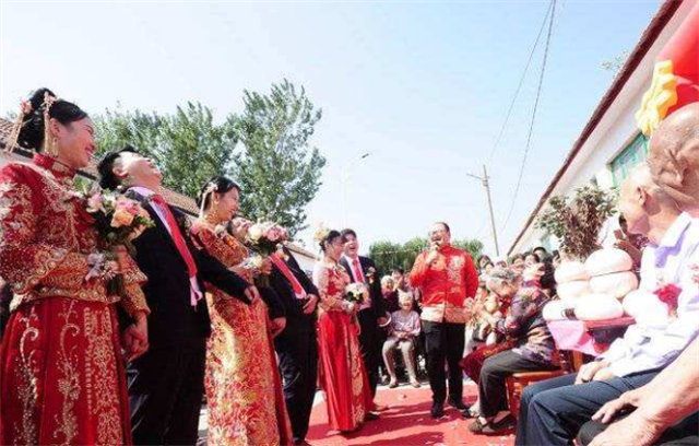 山东三胞胎同时考上211高校，十年后同时成婚：爷爷盼着抱重孙