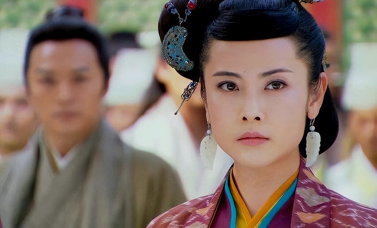 神雕后传：黄药师徒弟为杨过生三子，大儿一统江湖，二儿掌管丐帮