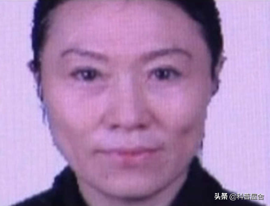 2014年，55岁老太假扮大学生同时交往4个男孩，老太：我就是好色