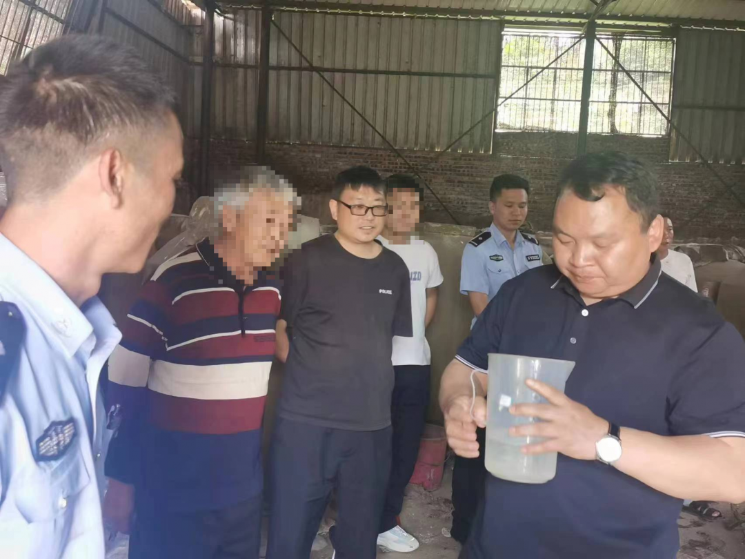 【执行攻坚】富源：九十余吨白酒启封