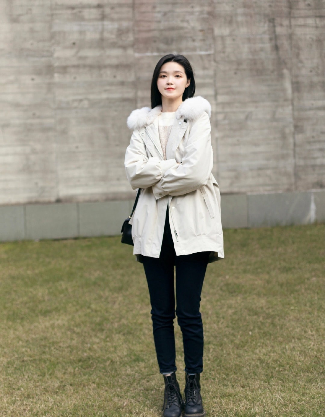 清秀文艺女孩时尚复古穿搭，这几种搭配方法，一定要学起来