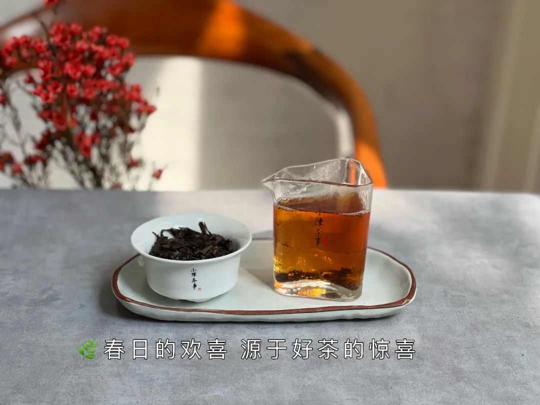 龙井茶属于(既然大红袍、铁观音都是乌龙茶，那么乌龙茶到底是红茶还是绿茶？)