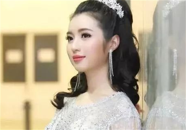 五年前，与马云对话的越南大学校花，后来怎样了？