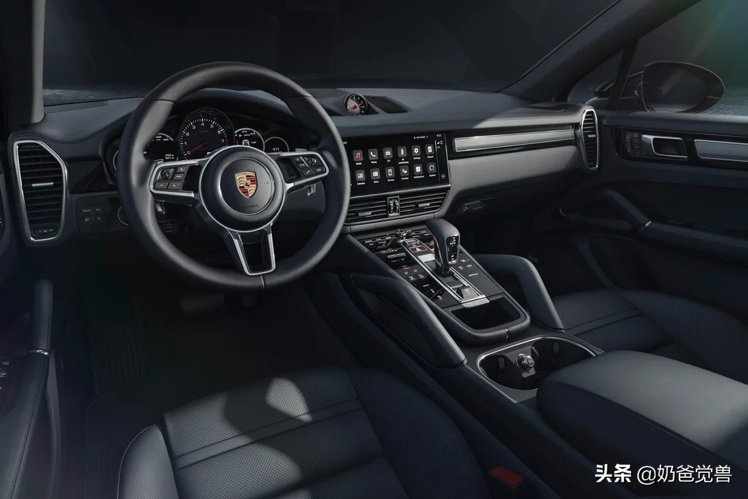 2022 保时捷卡宴白金版曝光：更新多媒体技术