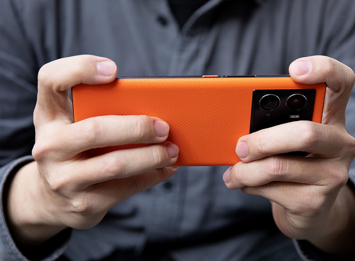 价格亲民的3款4nm旗舰手机，不发烫续航长，买对了能多用好长时间