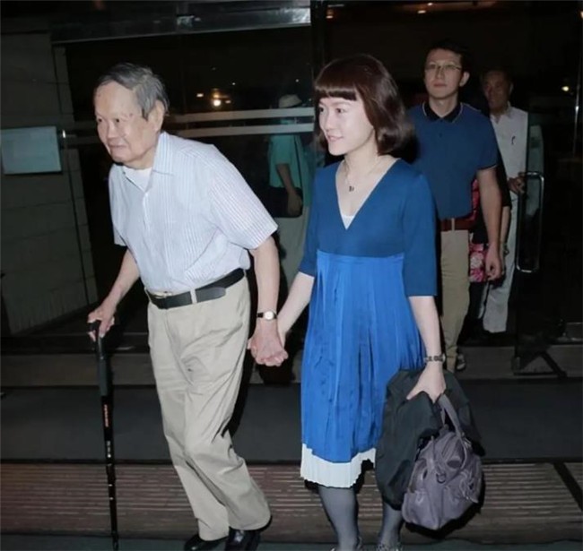 翁帆个人资料 翁帆和扬振宁的故事-诚智百科网