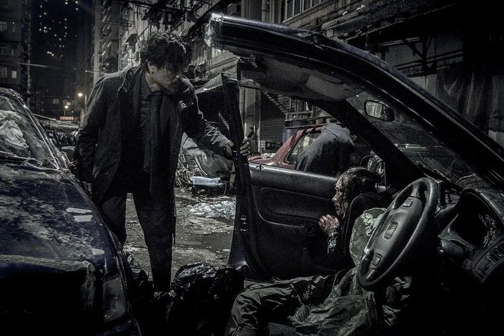 都说他死于话少，我觉得他挺冤