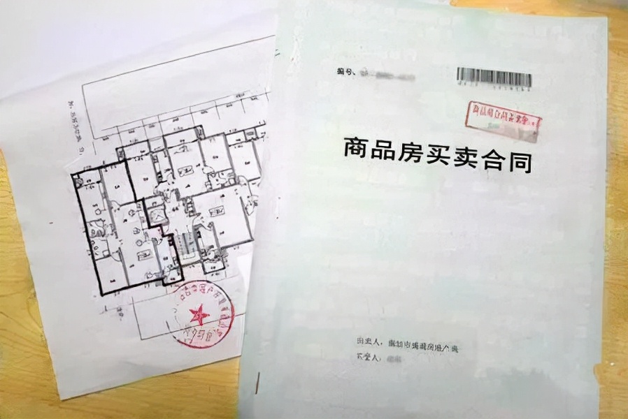 空姐搭车偶遇富二代，被海誓山盟冲昏头脑，最终让渣男骗财又骗色