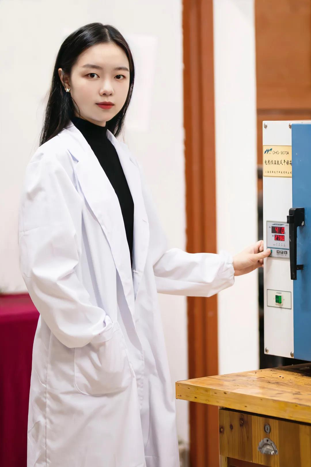 湖南科大再现“女神级”学霸，低调保研清华，在学校一鸣惊人