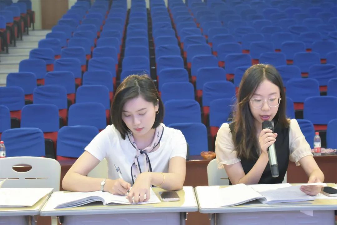实验小学外国语学校周晓玲名师工作室送教到双流中学九江实验学校