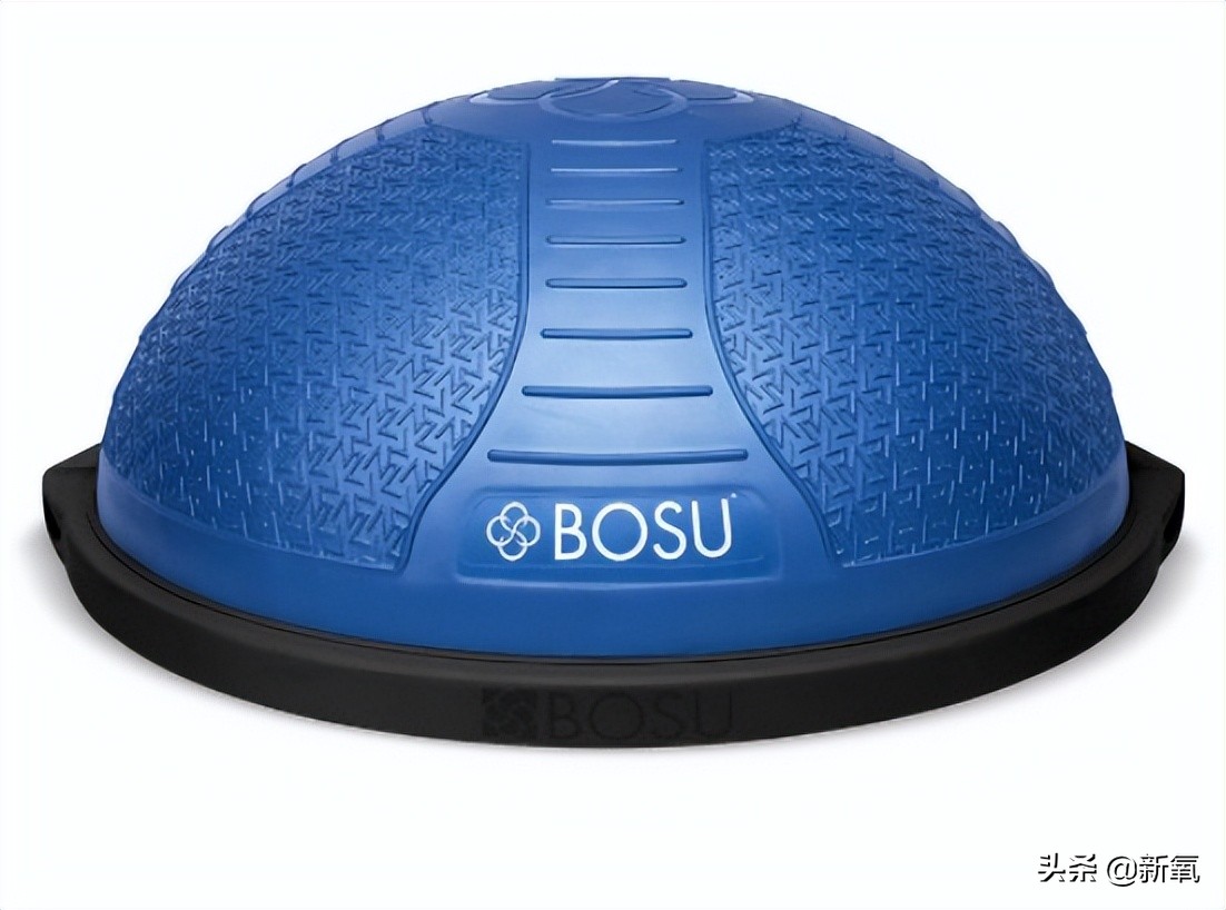 她区区路人脸却带球和男顶流官宣？！一扒背景发现男方属实高攀…