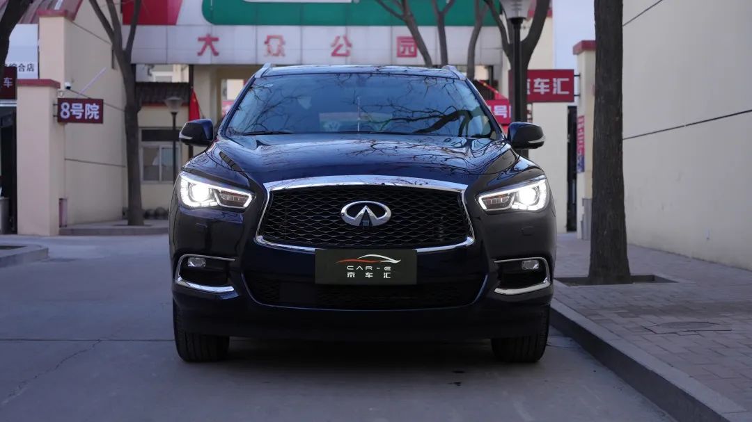 英菲尼迪QX60进店施工专车专用隐形车衣