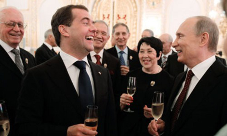 人的一生只要干对这三件事，就不会陷入“瞎忙”的陷阱