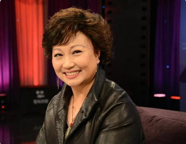 《人世间》中5个母亲，现实中都还没有做妈妈，最大的已经71岁