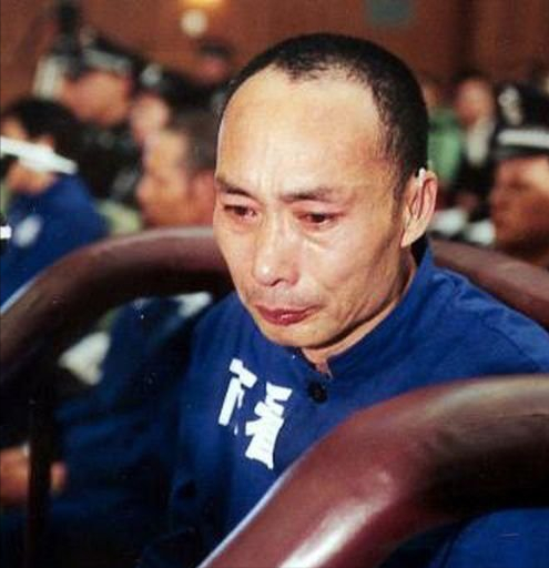 石家庄爆炸案(2001年，河北男子引爆宿舍楼致146人遭殃，被捕后：早想炸死他们)