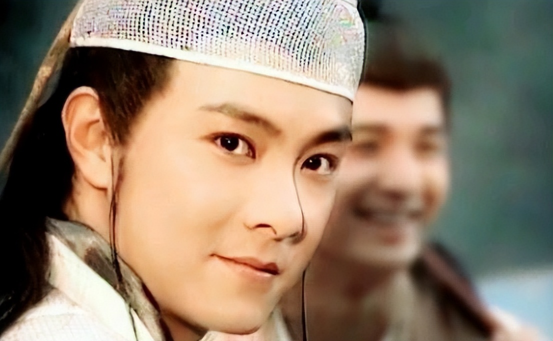 同样是演白面书生，把张国荣、任泉和佟梦实放在一起差距就出来了