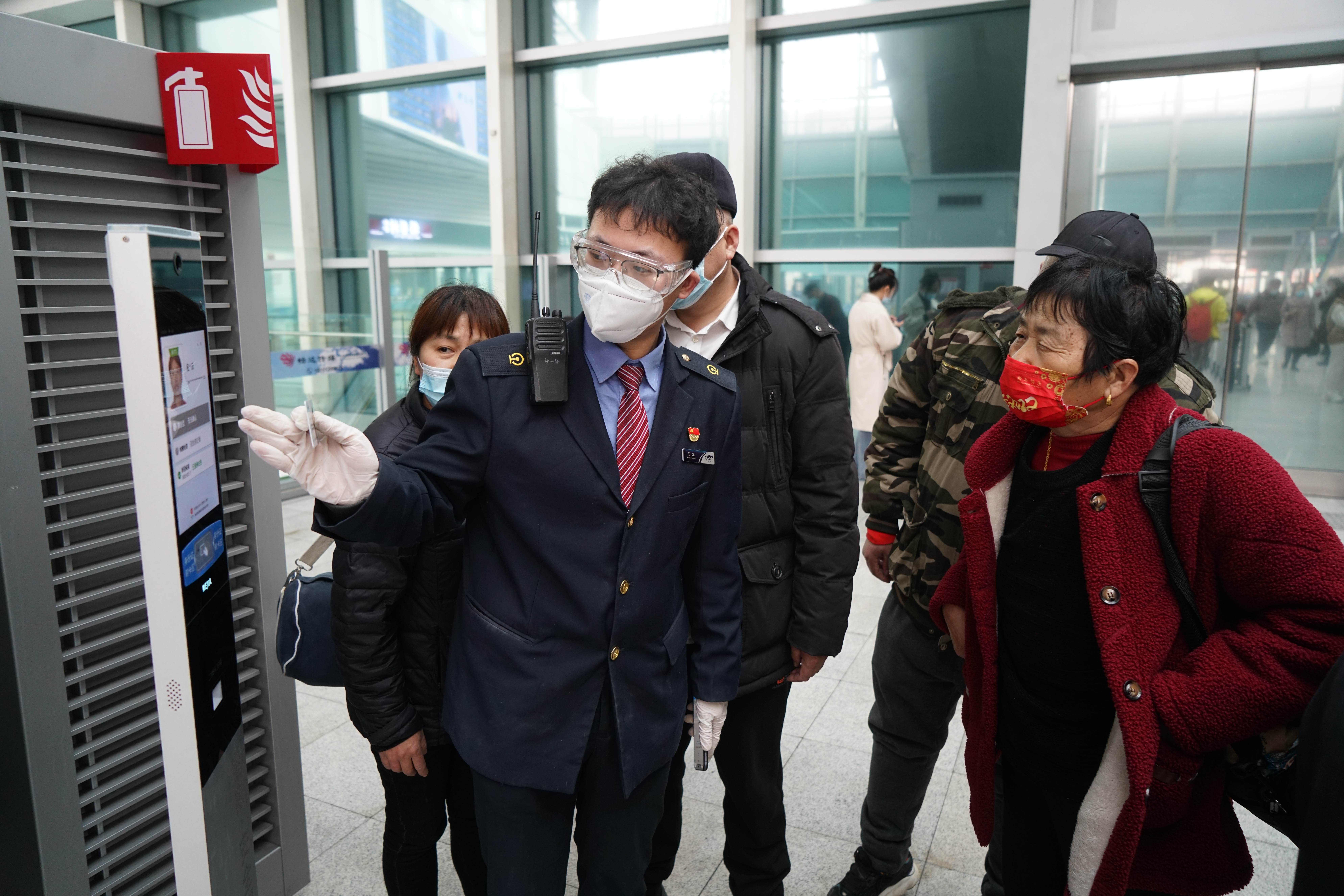 铁路清明小长假运输今日启动