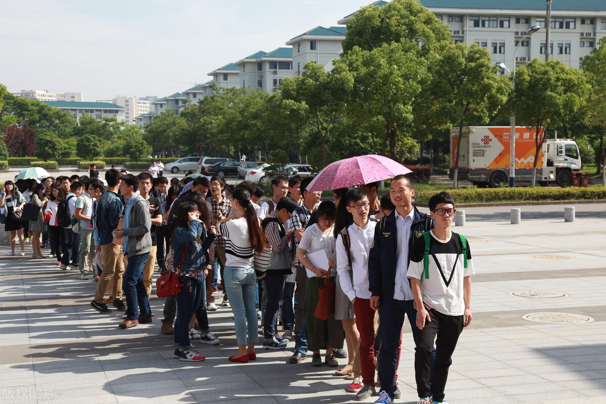 大学生暑假酒店实习报告