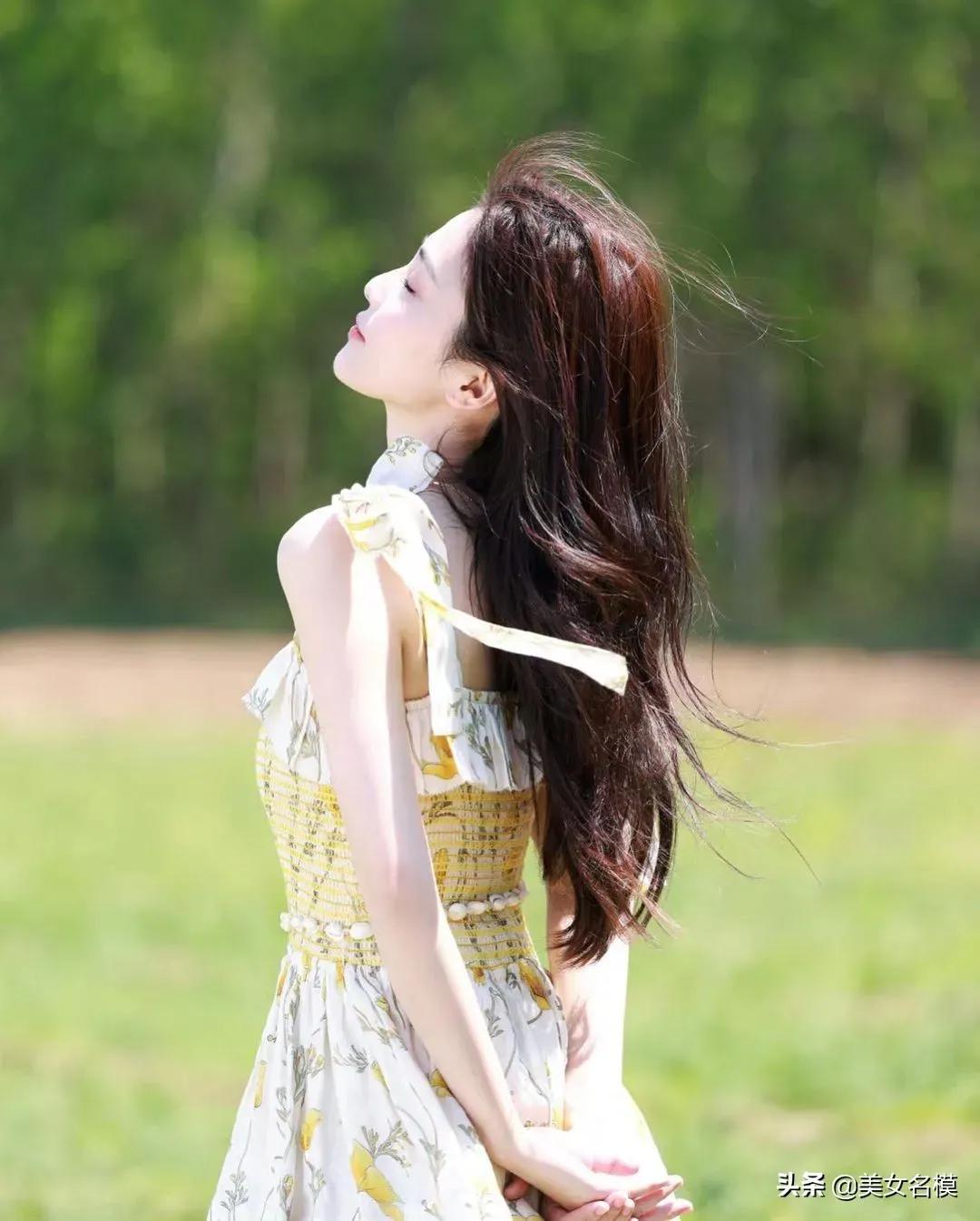 赵丽颖、杨颖、唐艺昕最好看的礼服合集，美若天仙，令人如痴如醉