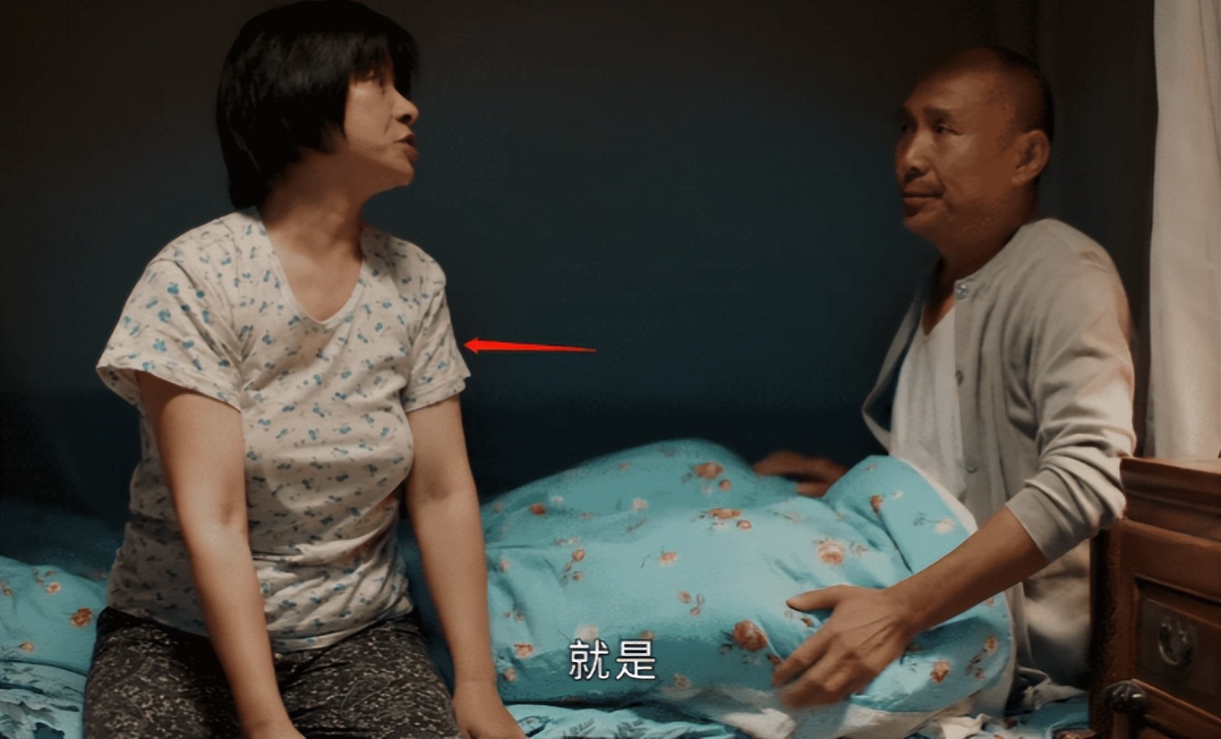 中国导演们！求求你们学学《幸福到万家》导演郑晓龙怎么拍穷人吧