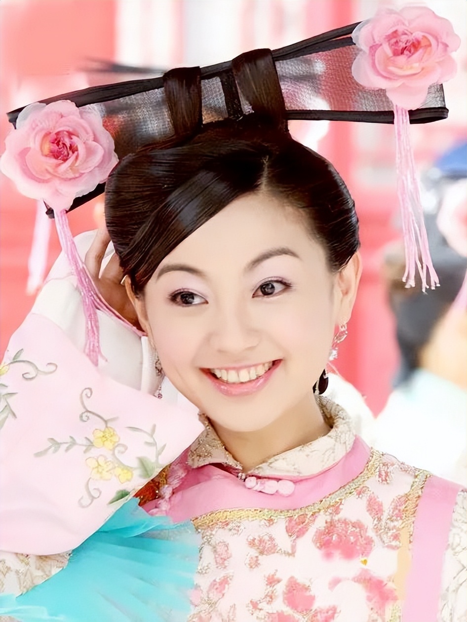 16位同一角色，前期单纯萝莉PK后期腹黑御姐！谁的黑化最带感？