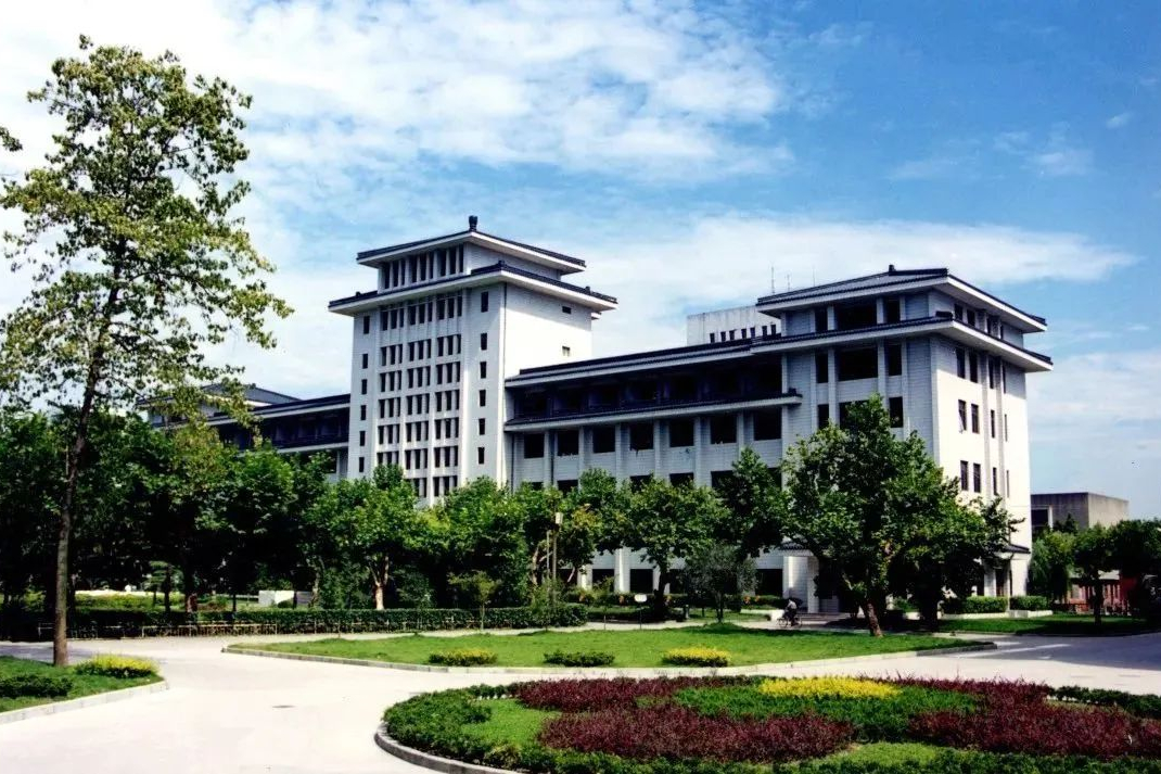 现在还招生的学校（又增33所普通高校2022年承认统考成绩）