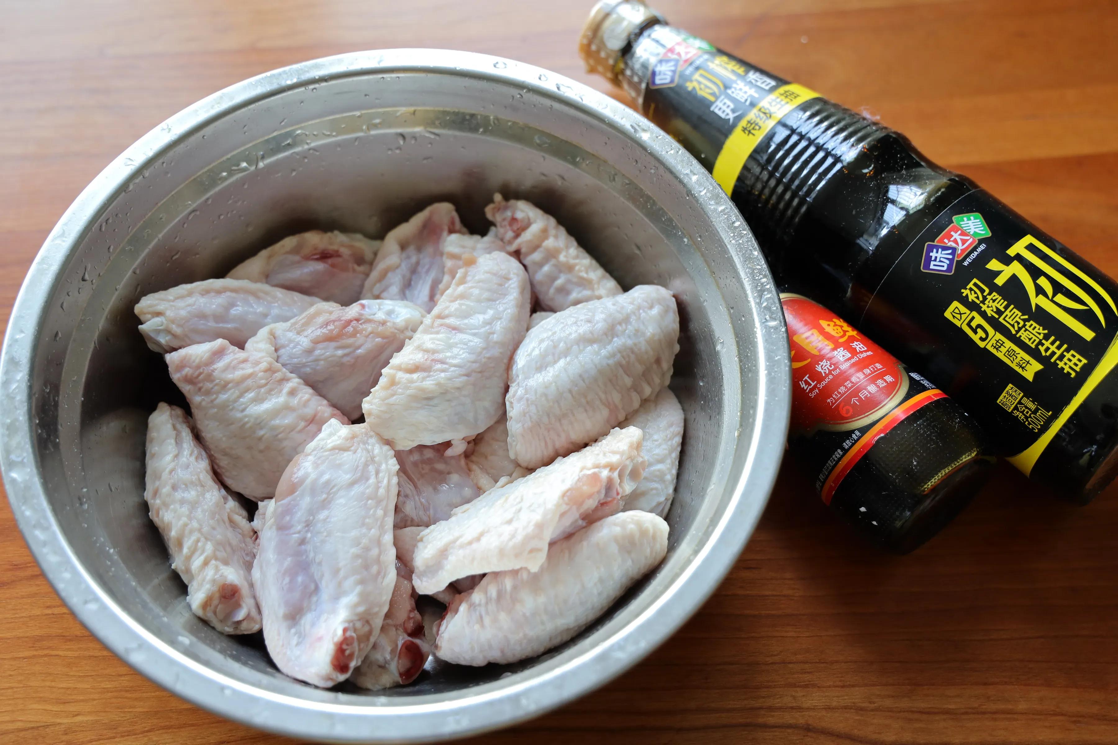 这大概是鸡翅最简单的做法了，适合日常给家人吃，手残党也能成功