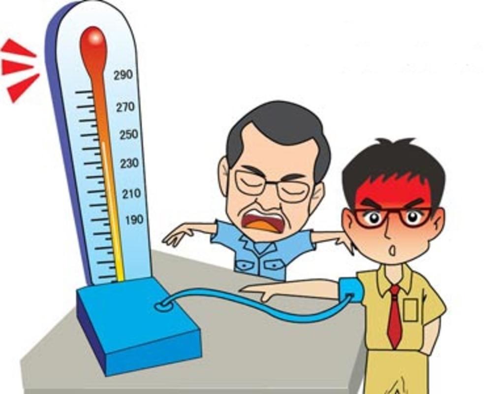 45岁男子吃饭时突发脑出血！医生坦言：他犯的3大错误，值得借鉴