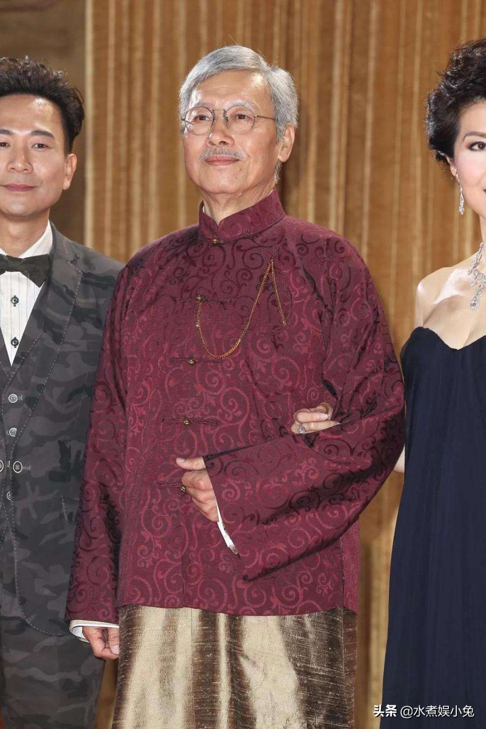 02.岳华:一个同时让亦舒和郑佩佩同时心动的男人