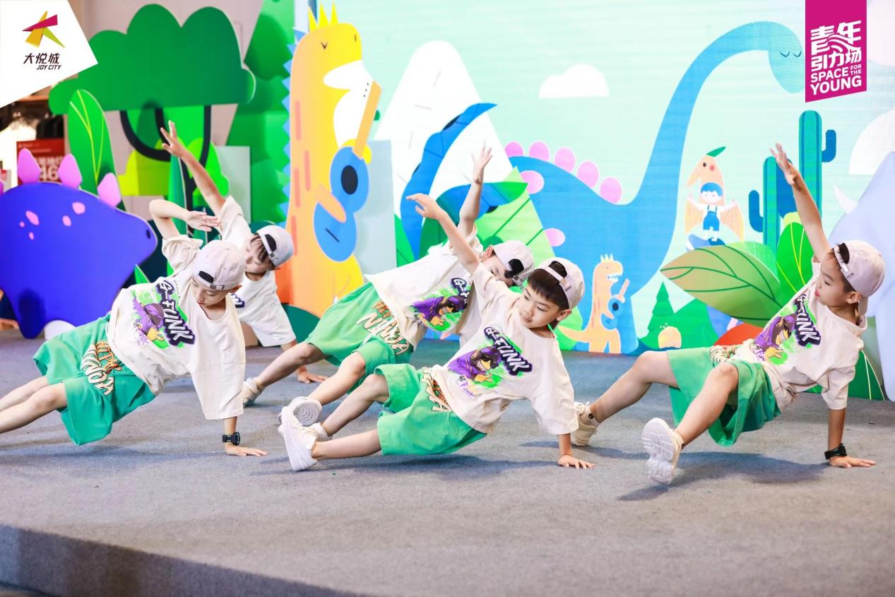 6月峡谷奇遇 重庆大悦城超级会员节来了