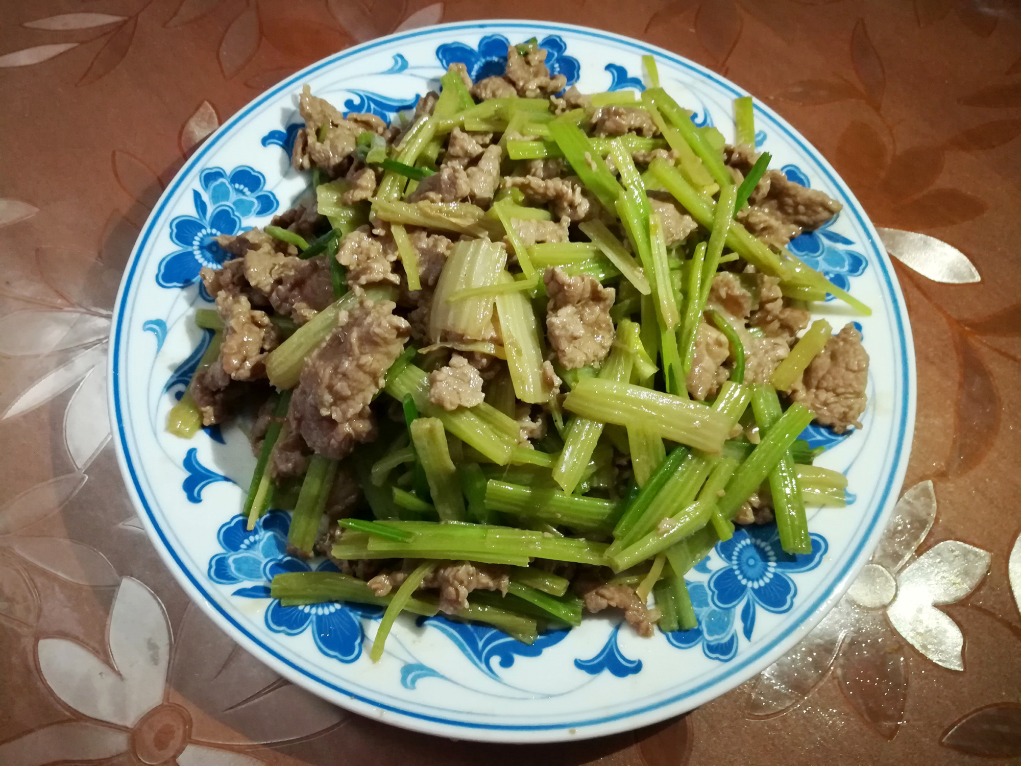 老公大学同学聚会，我做10道菜招待，同学：土豪，全是硬菜