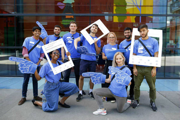 英语的故乡，走进伦敦大学联盟中唯一的校园式大学