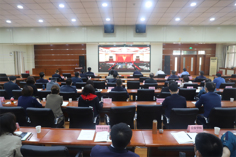 我校师生认真学习习近平总书记在庆祝中国共产主义青年团成立100周年上的重要讲话精神