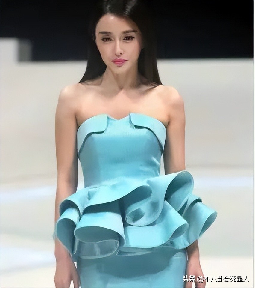 明星的早期照片，谢霆锋土，杨颖非主流，都是“黑历史”