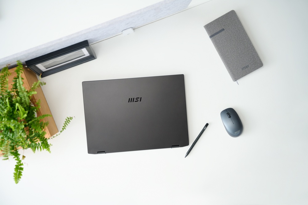 提升工作效率的绝招，从选对轻薄笔记本开始