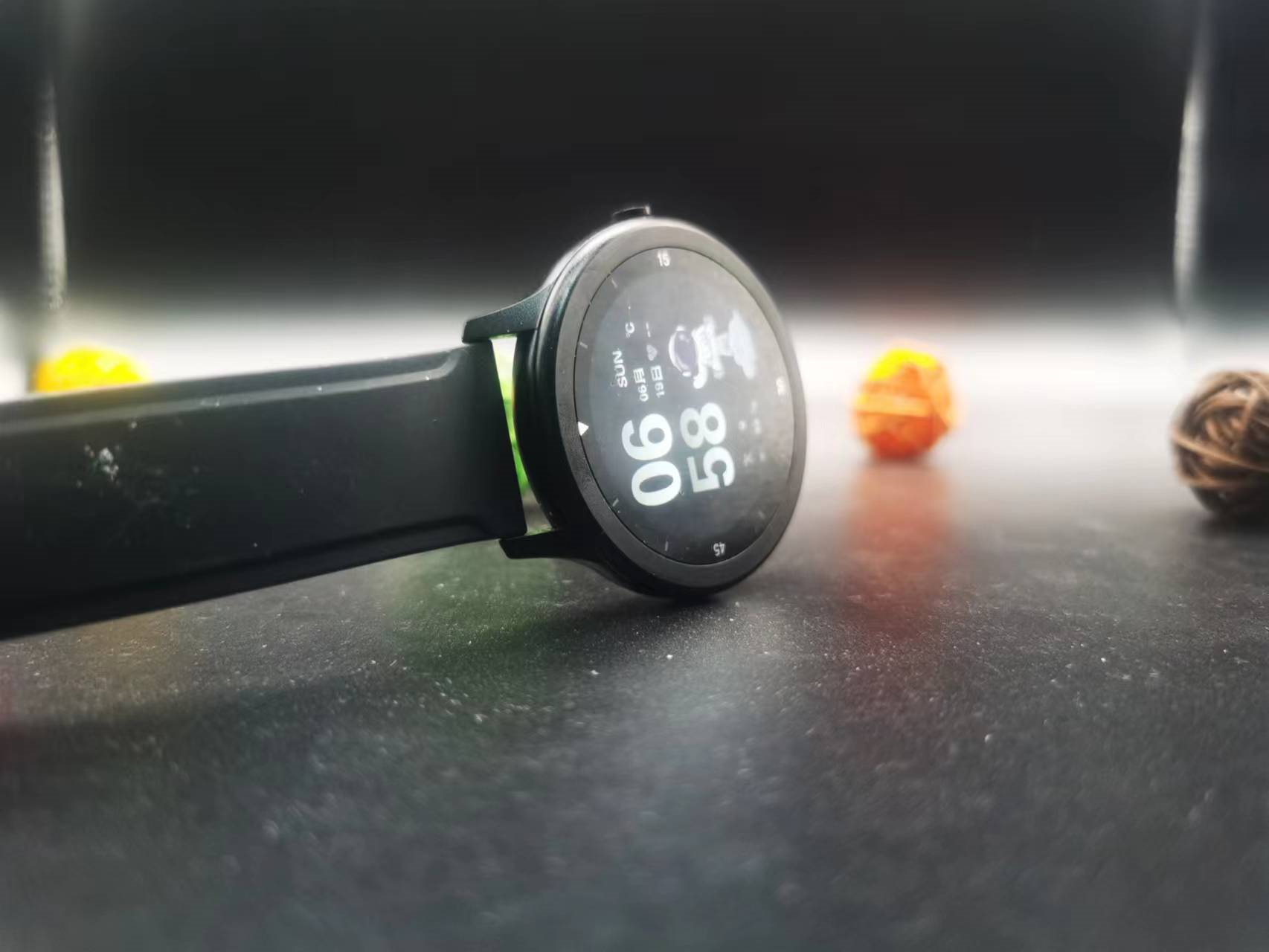 189元Ticwatch GTK智能手表上手评测：颜值、运动、电量集一身，香