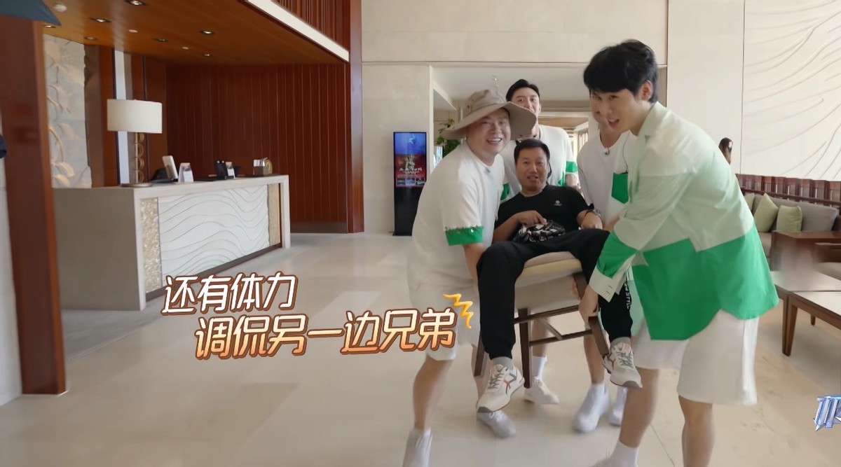 离了黄磊黄渤孙红雷，《极限挑战》迎来新男人帮，开播就榜单冠军