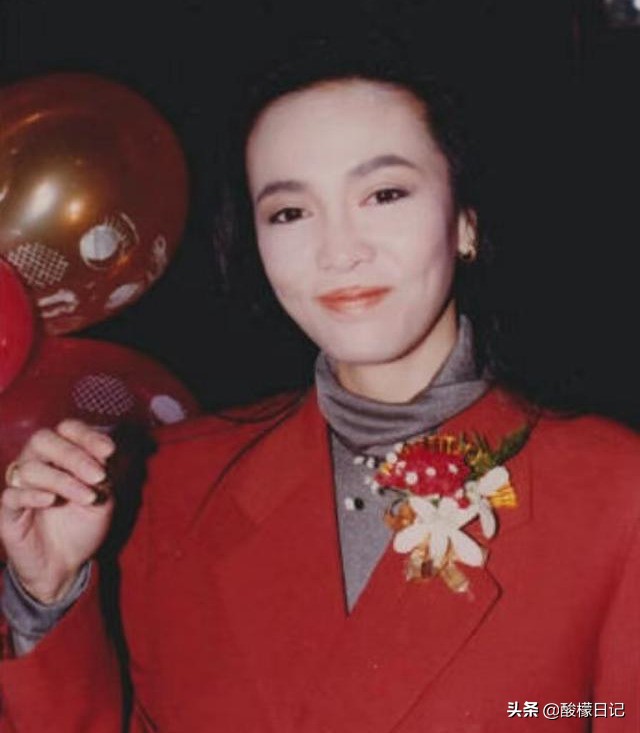 娱乐圈的6位未婚无子的女明星，最大的65岁，最小的也有45岁