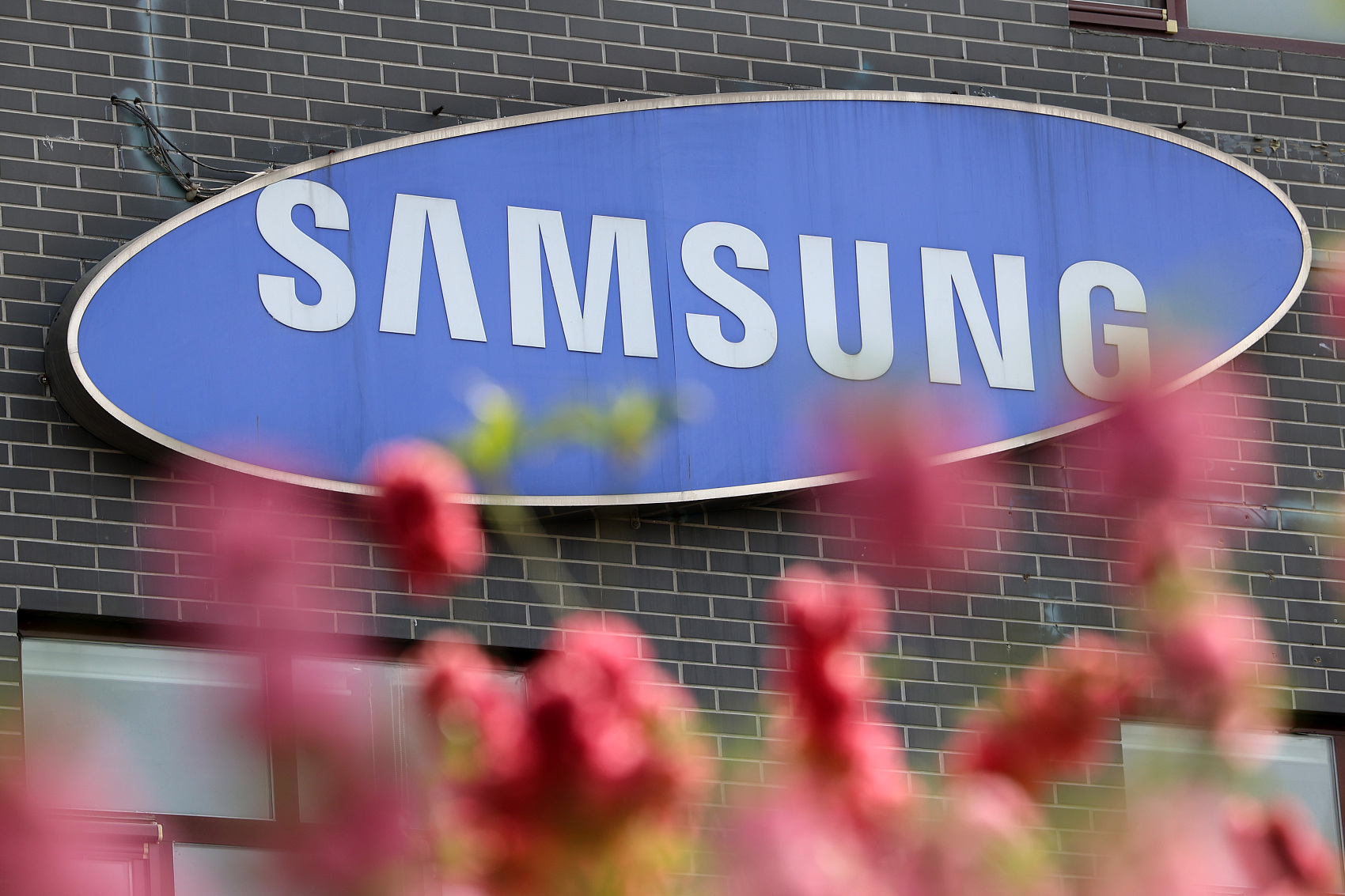 获特斯拉订单后，三星组建电动汽车特别小组，并对Model Y进行拆解