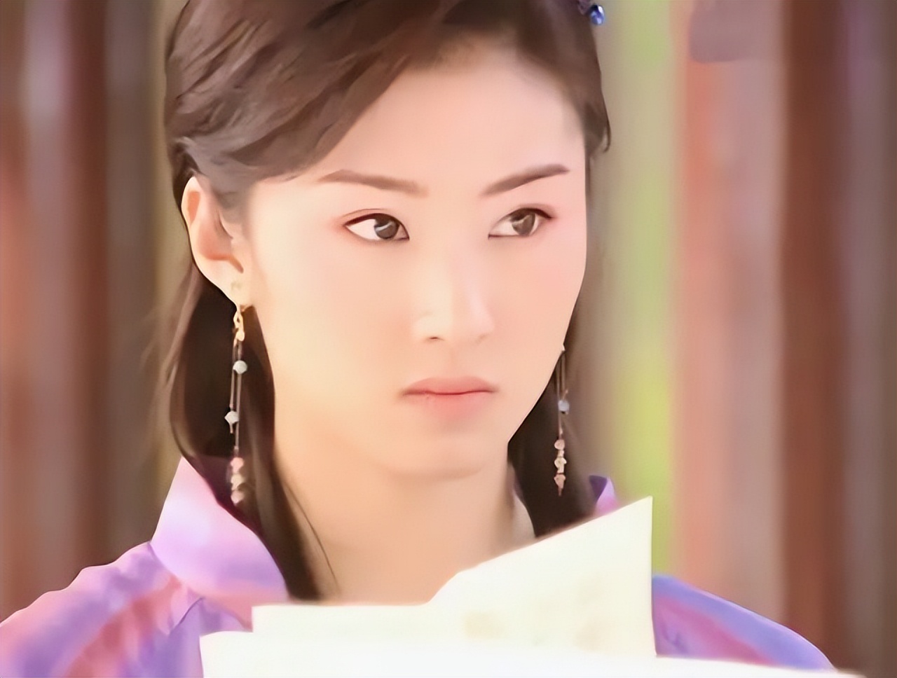 这10个女星，明明长得清纯无辜，演起“蛇蝎美人”却一个比一个狠