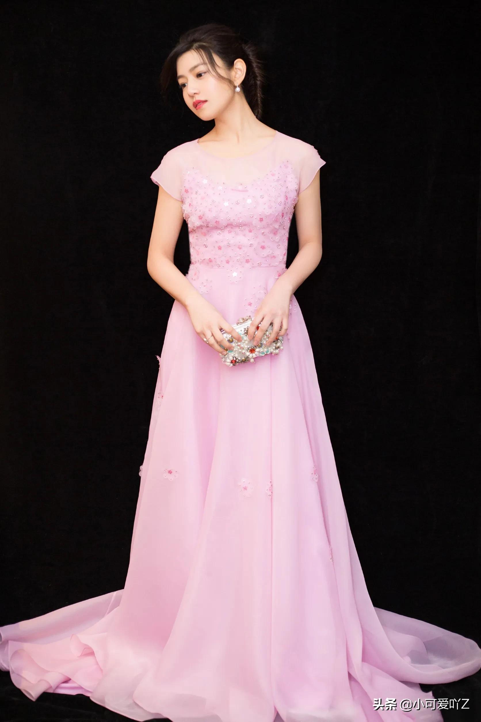 陈妍希，甜美温柔，优雅气质，靓丽绝美