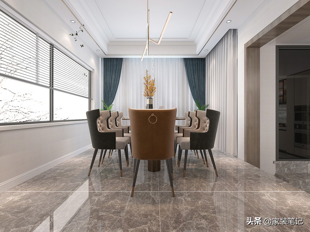 郑州夫妻的二层复式楼，把餐厨空间做到二楼，很实用，而且还敞亮